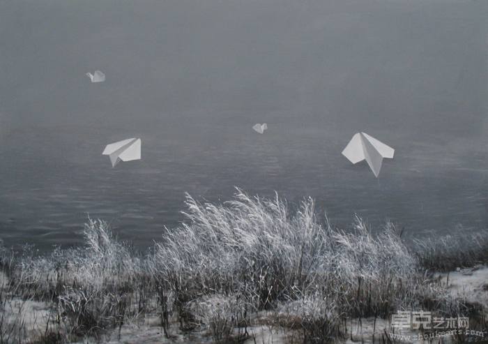 作品6有纸飞机的湖面