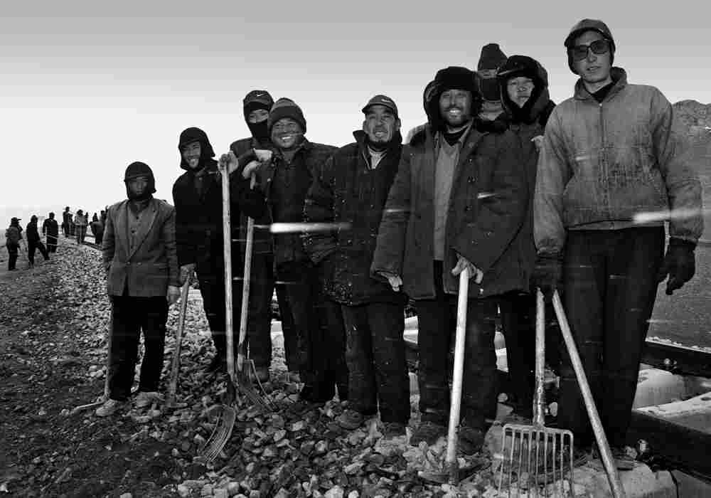 建设青藏铁路的农民工3
