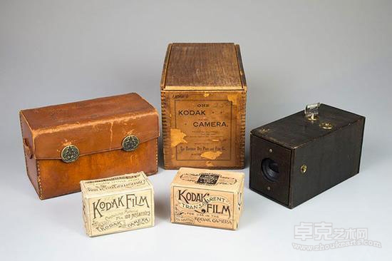 美博物馆新收藏两盒未拆封19世纪柯达胶片