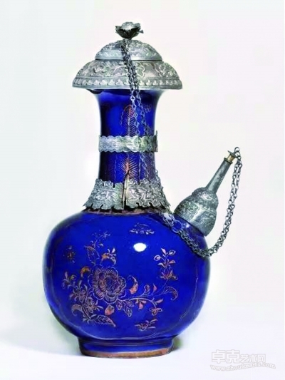 大都会馆藏中国瓷器拍卖 600美元到90万美元不等